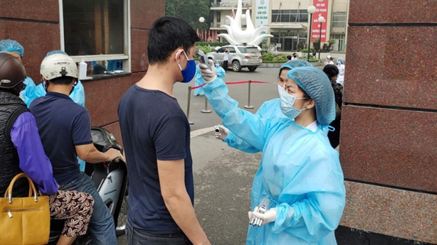 Bệnh nhân Covid-19 133: Lo lây nhiễm chéo ở BV Bạch Mai