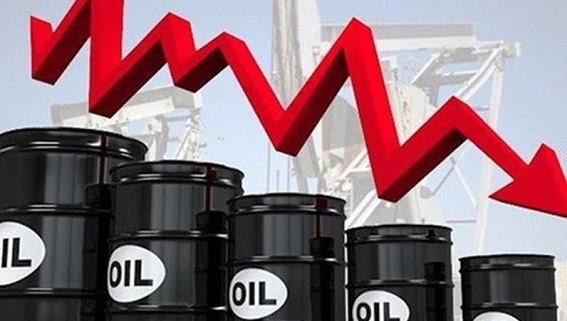 Giá dầu lại lao xuống dưới 40USD/thùng